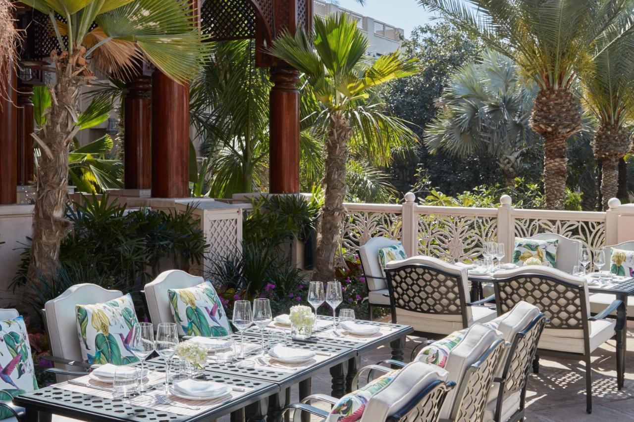 Jumeirah Dar Al Masyaf Dubai Exterior photo The Palace's outdoor dining area