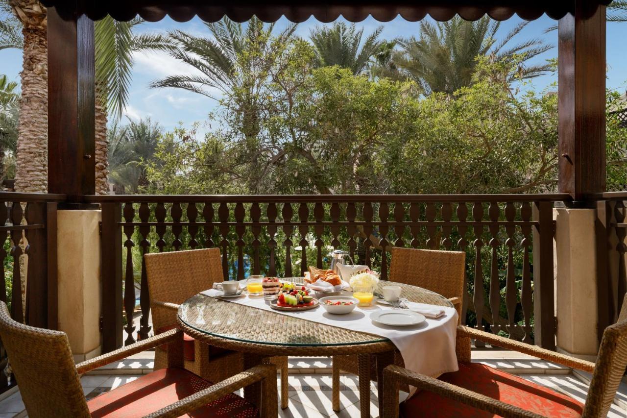 Jumeirah Dar Al Masyaf Dubai Exterior photo A balcony at the hotel