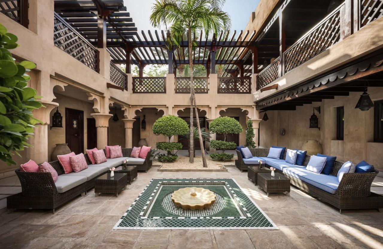 Jumeirah Dar Al Masyaf Dubai Exterior photo The courtyard at the Jumeirah Creekside